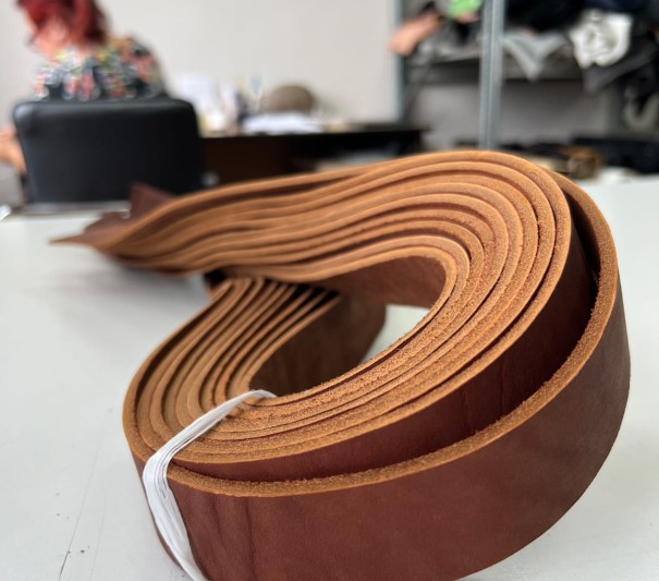 Ременные заготовки (Коричневые) , без  финишем, 100-110 см